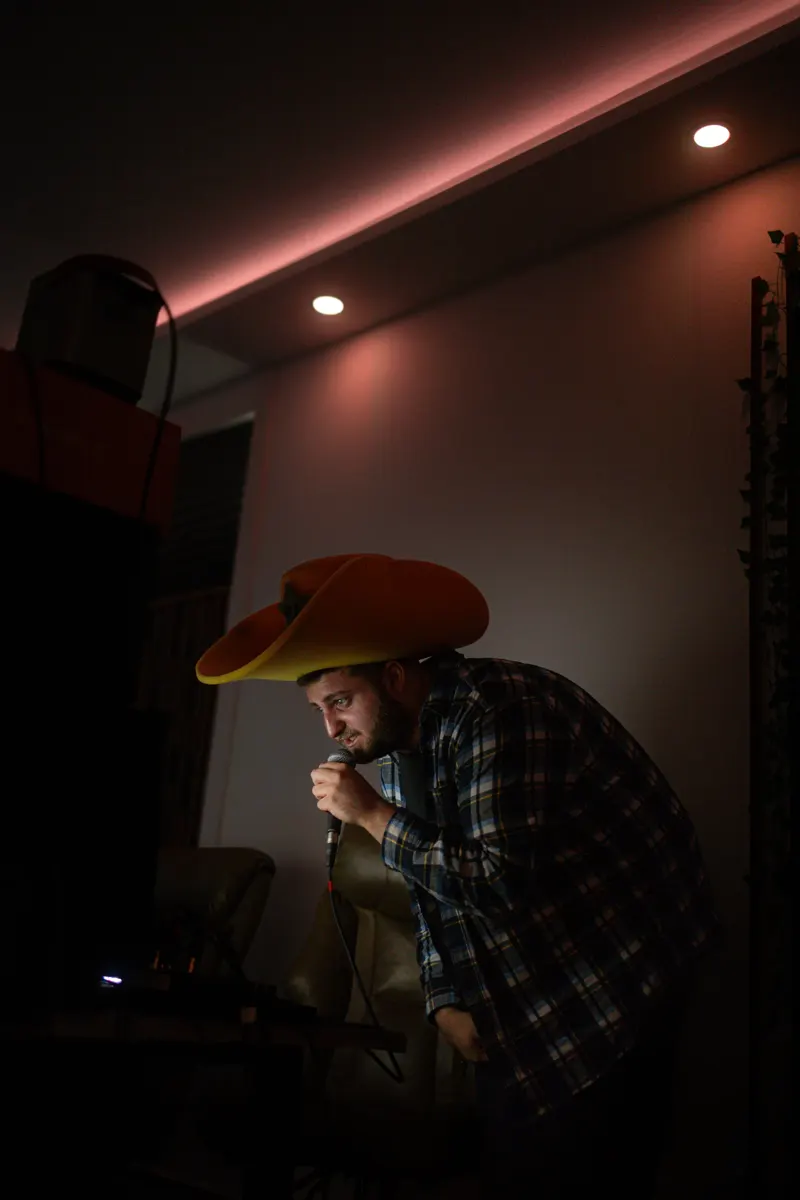 Gruber Esports caster on the mic during a live event